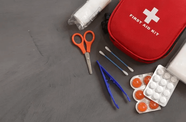 Essential First Aid Skills for Safer Workplaces