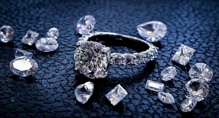 Sparkling Commitment: Finding Your Best Natural Diamond Engagement Ring