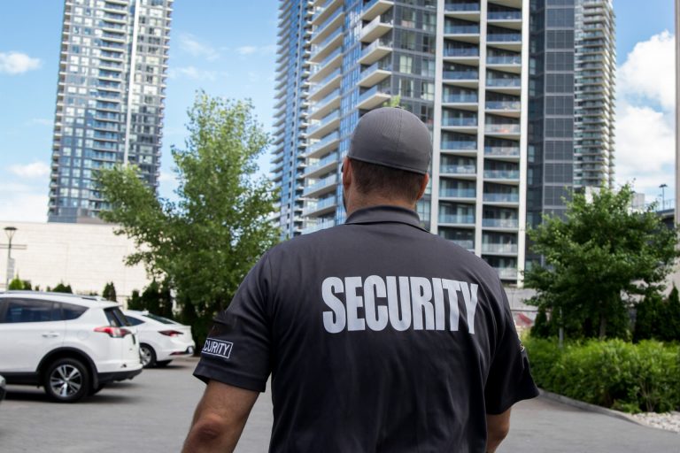 Simple Steps to Reduce the Risk of Physical Security Attacks in the Workplace